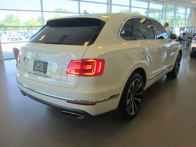 2018 Bentley Bentayga W12 Signature AWD
