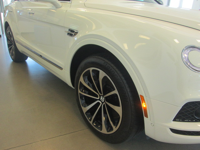 2018 Bentley Bentayga W12 Signature AWD