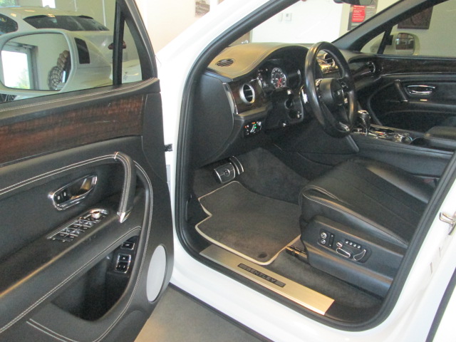 2018 Bentley Bentayga W12 Signature AWD