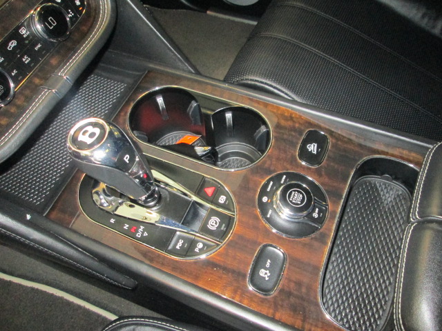 2018 Bentley Bentayga W12 Signature AWD