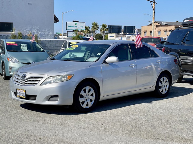 2010 Toyota Camry LE