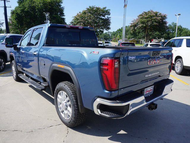 2024 GMC Sierra 2500HD SLT 4WD 159WB