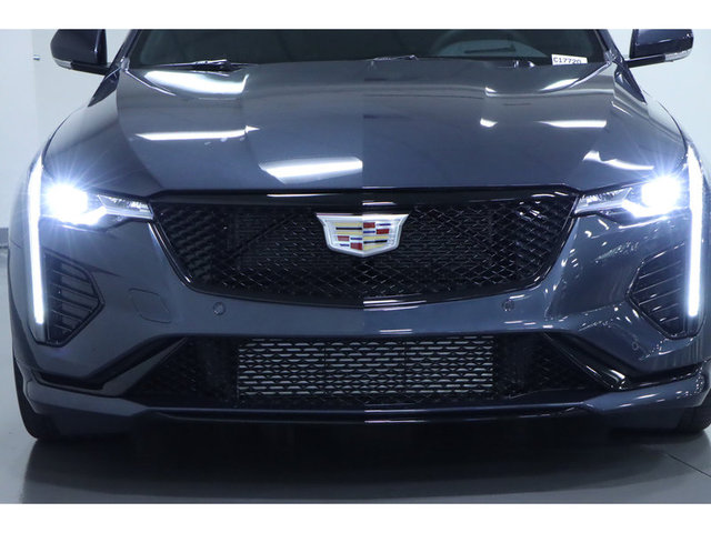 2025 Cadillac CT4-V 