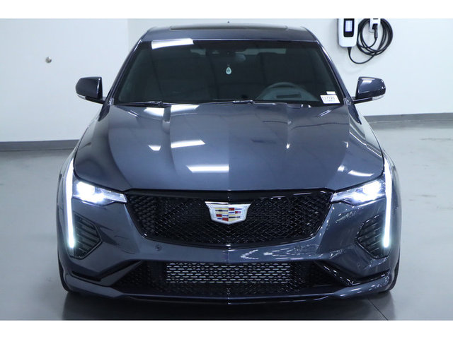 2025 Cadillac CT4-V 