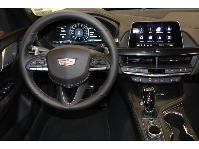 2025 Cadillac CT4-V 