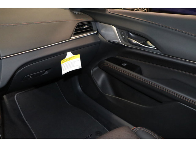 2025 Cadillac CT4-V 