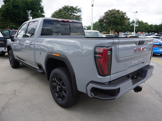 2024 GMC Sierra 2500HD AT4 4WD 159WB