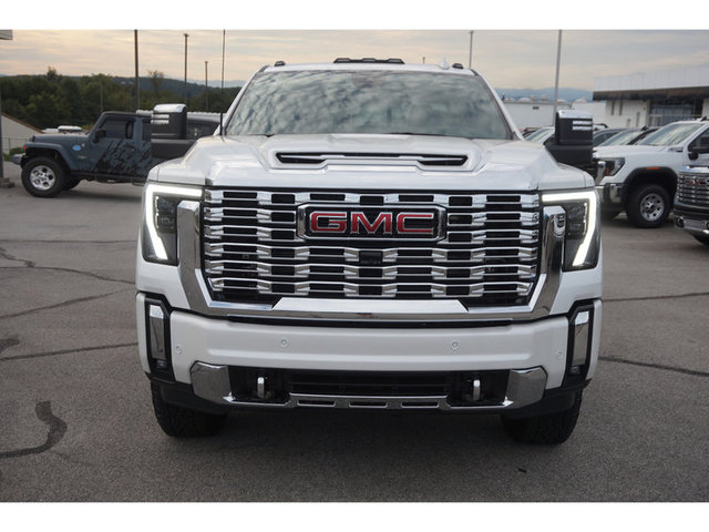 2024 GMC Sierra 2500HD Denali 4WD 159WB