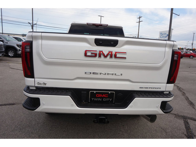 2024 GMC Sierra 2500HD Denali 4WD 159WB