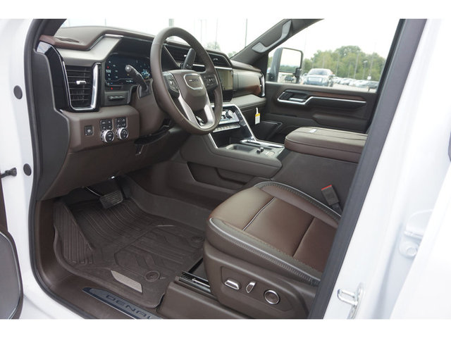 2024 GMC Sierra 2500HD Denali 4WD 159WB