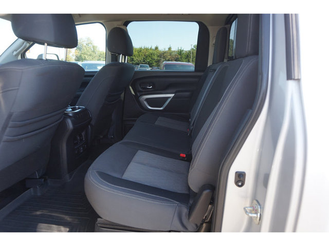 2021 Nissan Titan XD SV 4WD