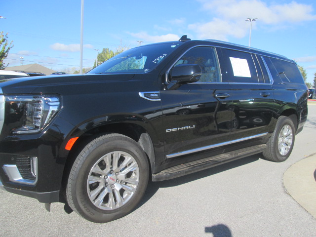 2023 GMC Yukon XL Denali 4WD