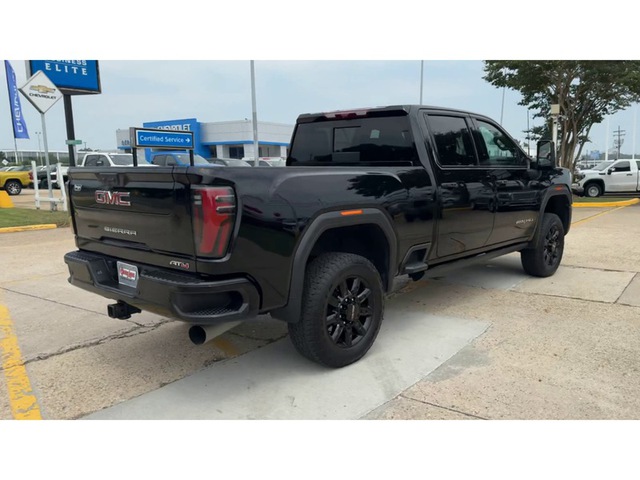 2024 GMC Sierra 2500HD AT4 4WD 159WB