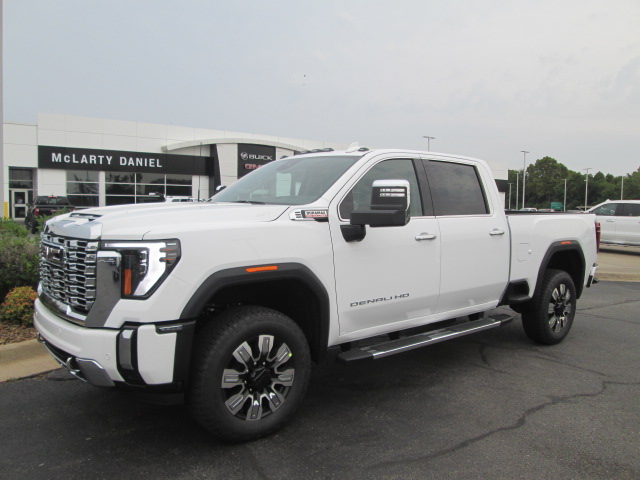 2024 GMC Sierra 2500HD Denali 4WD 159WB