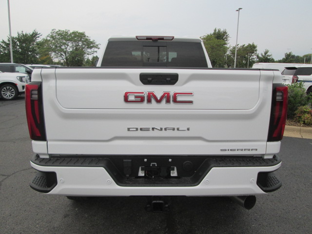 2024 GMC Sierra 2500HD Denali 4WD 159WB