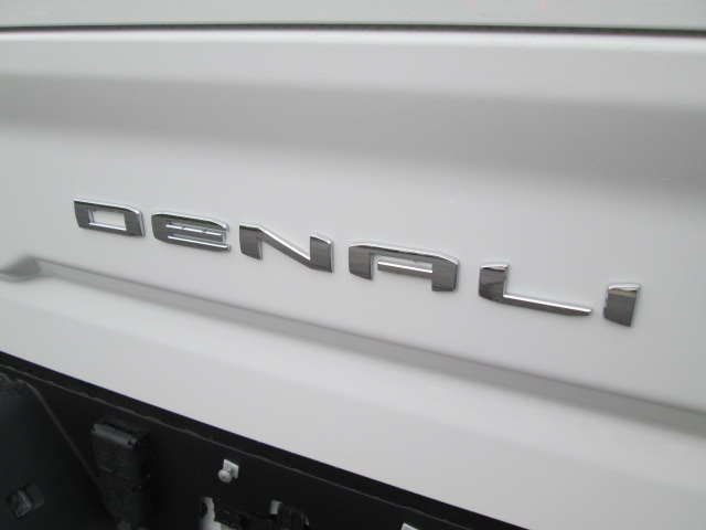 2024 GMC Sierra 2500HD Denali 4WD 159WB