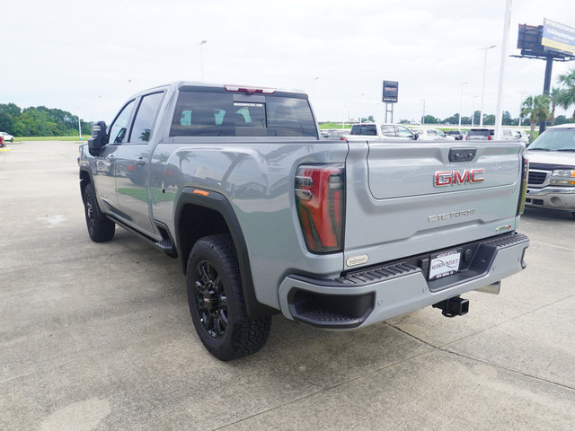 2025 GMC Sierra 2500HD AT4 4WD