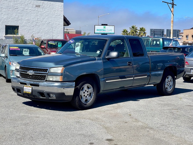 2006 Chevrolet Silverado 1500 LT2 2WD