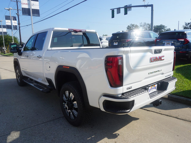 2025 GMC Sierra 2500HD Denali 4WD