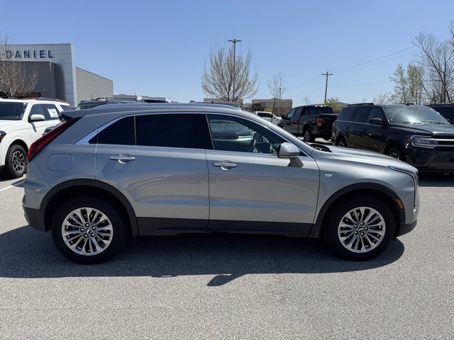 2024 Cadillac XT4 Premium Luxury FWD