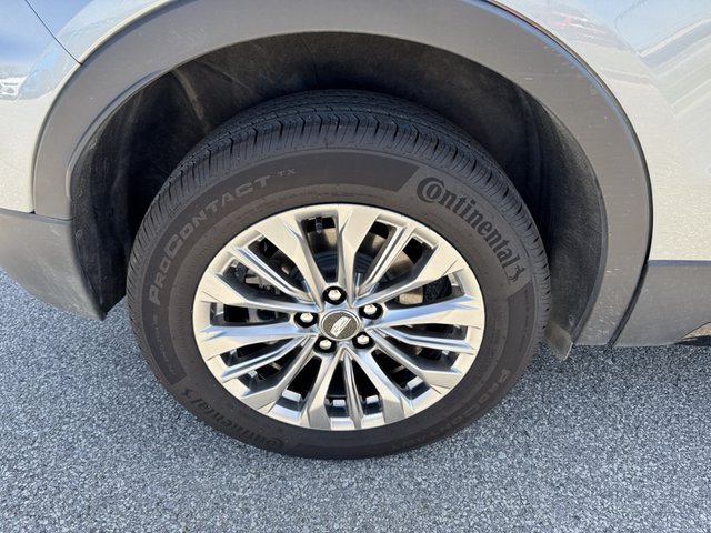 2024 Cadillac XT4 Premium Luxury FWD