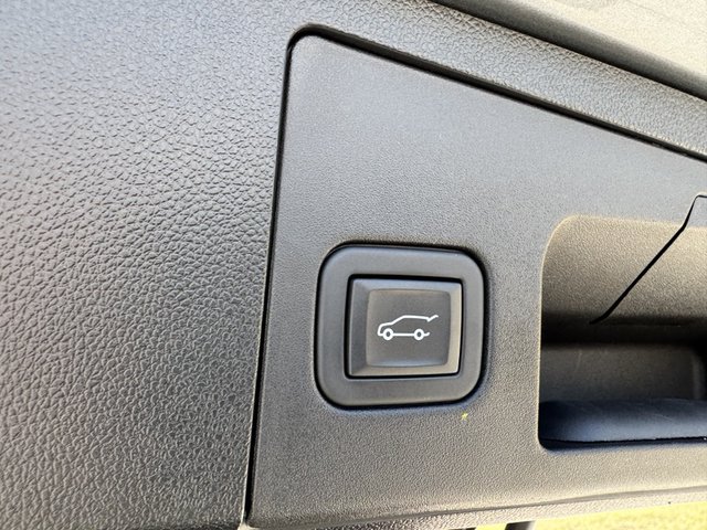2024 Cadillac XT4 Premium Luxury FWD