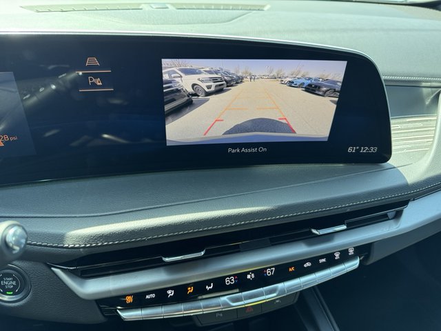 2024 Cadillac XT4 Premium Luxury FWD