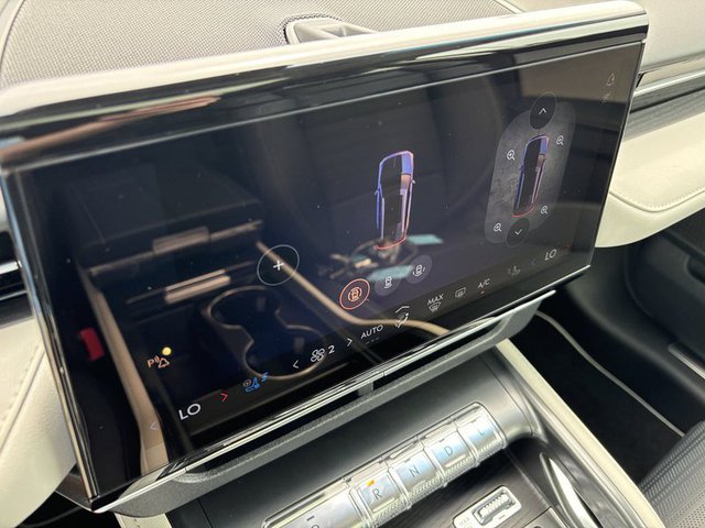 2024 Lincoln Nautilus Reserve AWD