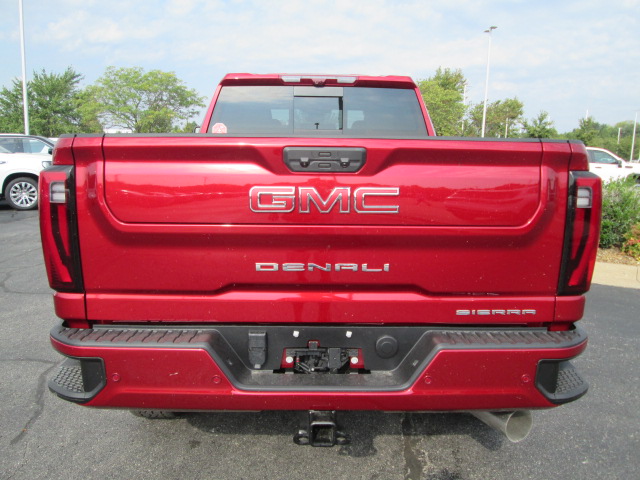 2024 GMC Sierra 2500HD Denali 4WD 159WB