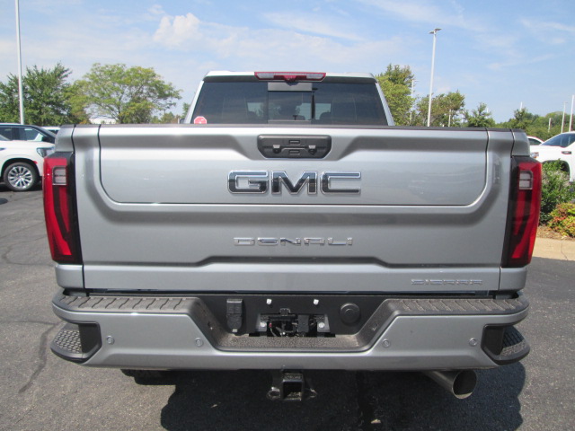 2025 GMC Sierra 2500HD Denali Ultimate 4WD 159WB