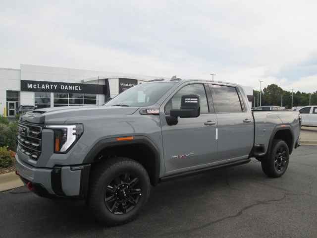 2025 GMC Sierra 2500HD AT4 4WD 159WB