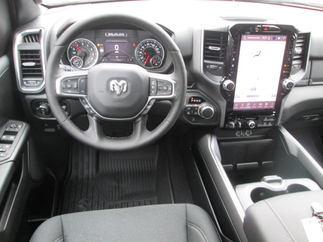 2025 Ram 1500 Big Horn 4WD 5ft7 Box