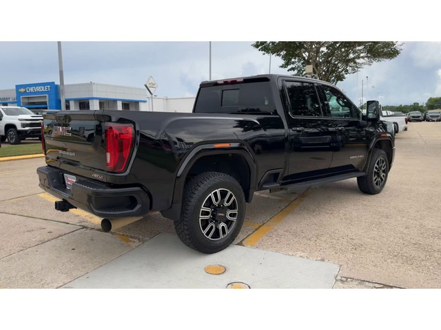 2023 GMC Sierra 2500HD AT4 4WD 159WB