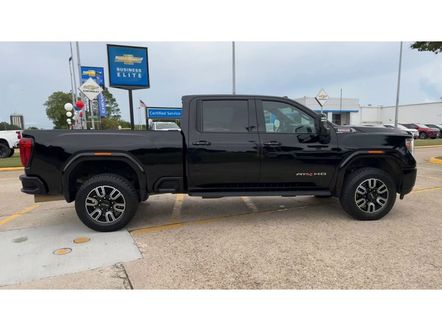 2023 GMC Sierra 2500HD AT4 4WD 159WB