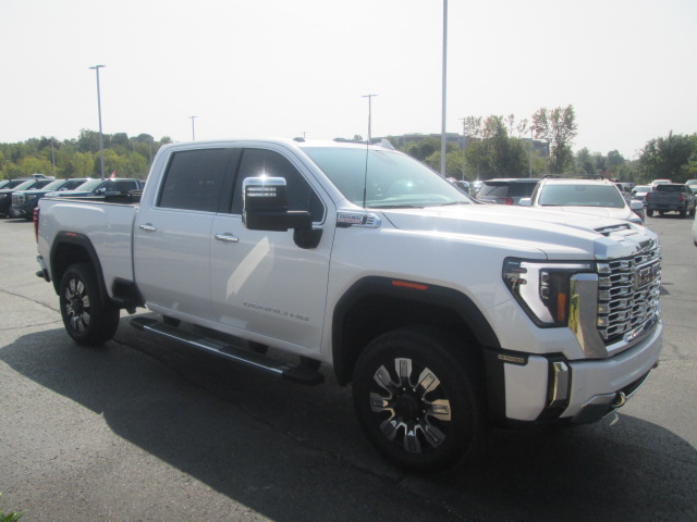 2024 GMC Sierra 2500HD Denali 4WD 159WB