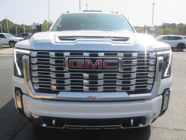 2024 GMC Sierra 2500HD Denali 4WD 159WB