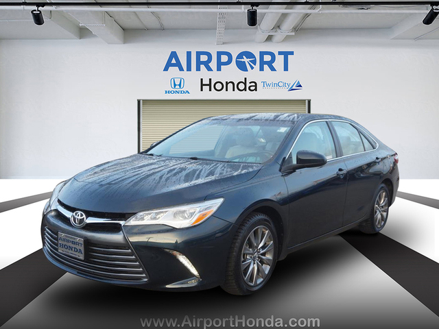 2017 Toyota Camry XLE