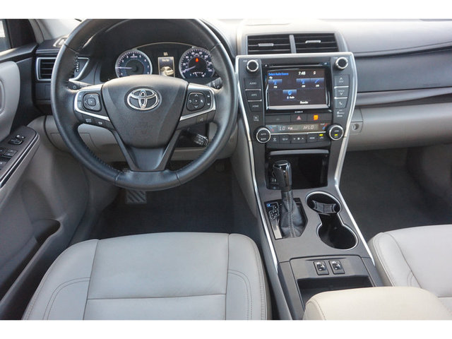 2017 Toyota Camry XLE