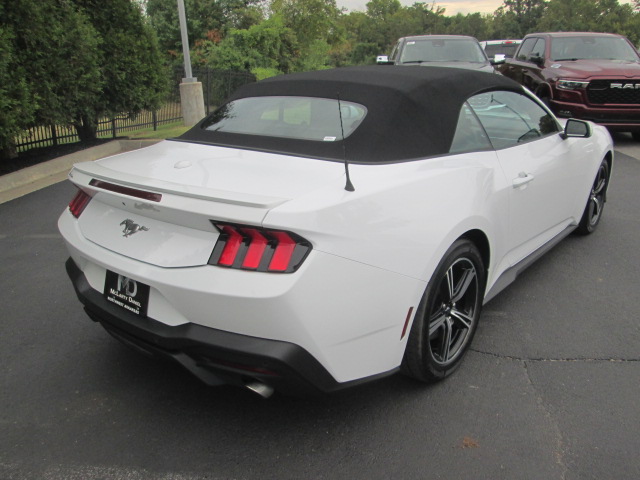 2024 Ford Mustang EcoBoost