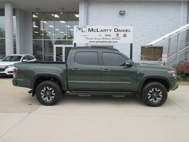 2022 Toyota Tacoma SR 4WD 5ft Bed