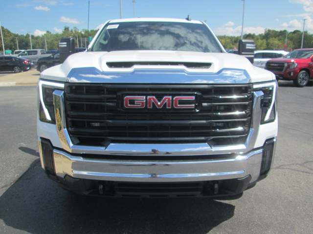 2025 GMC Sierra 2500HD Pro 4WD