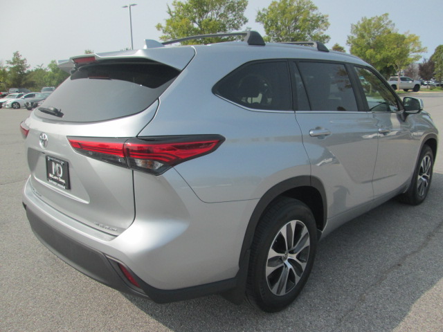 2023 Toyota Highlander XLE AWD