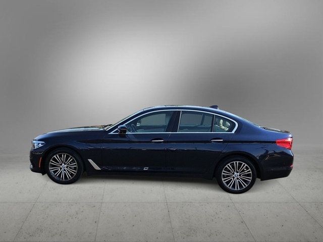 2018 BMW 5 Series 530i