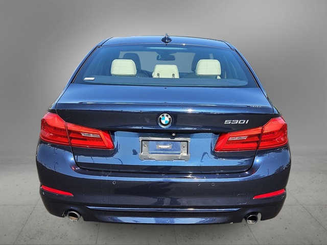 2018 BMW 5 Series 530i