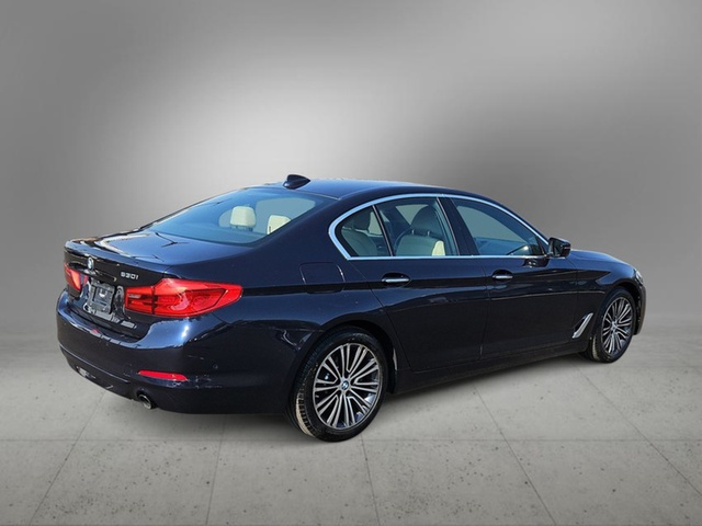 2018 BMW 5 Series 530i