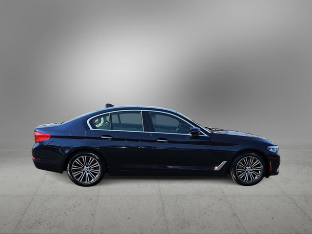 2018 BMW 5 Series 530i