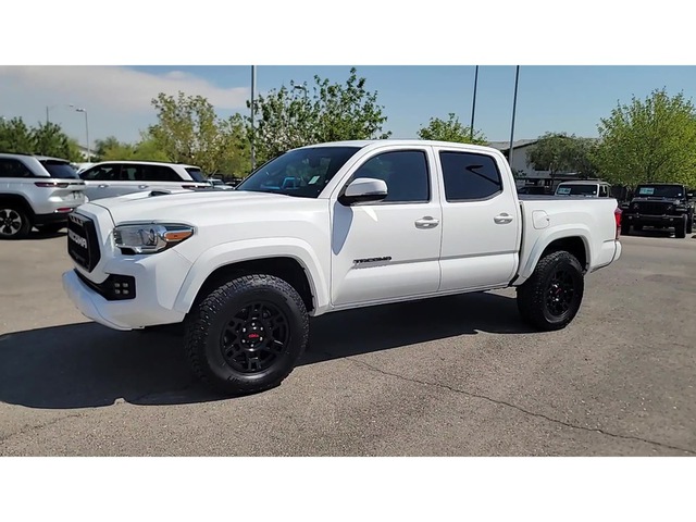 2017 Toyota Tacoma SR5 2WD