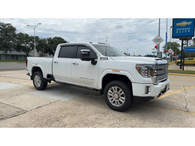 2022 GMC Sierra 2500HD Denali 4WD 159WB