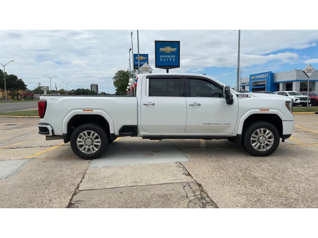 2022 GMC Sierra 2500HD Denali 4WD 159WB