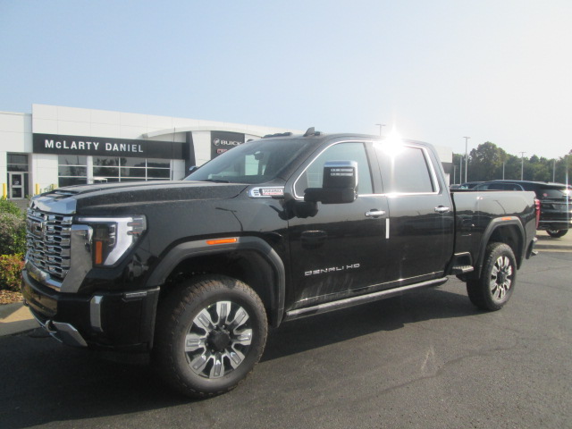 2025 GMC Sierra 2500HD Denali 4WD 159WB